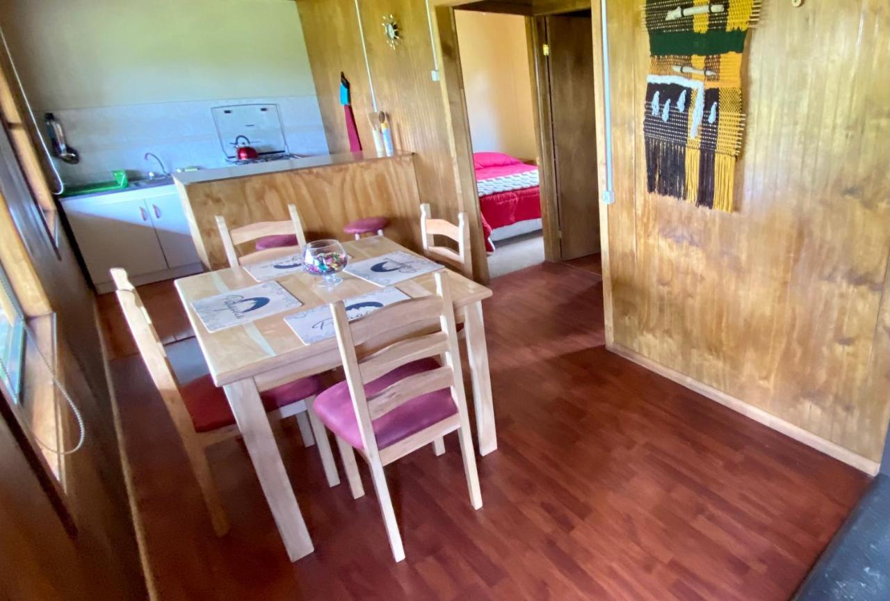 Cabanas Vista Al Paine 토레스 델 파이네 외부 사진