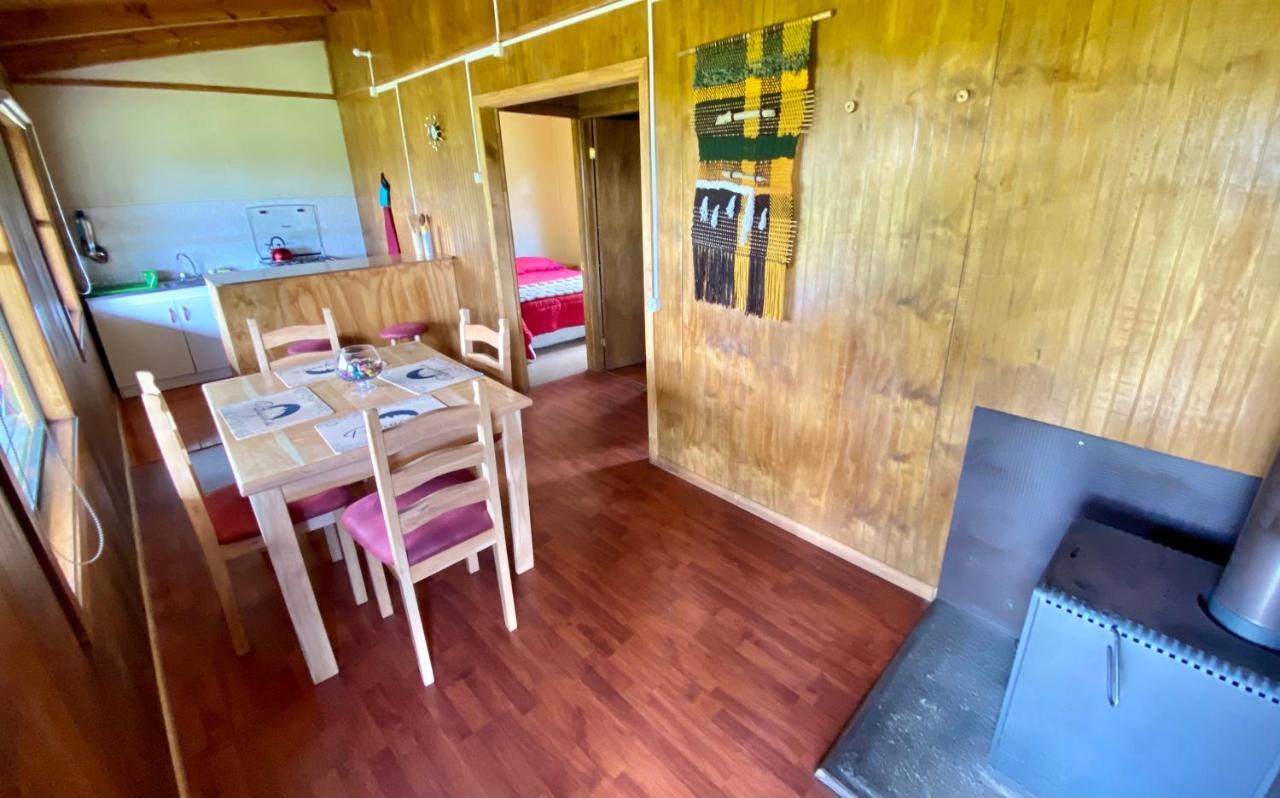 Cabanas Vista Al Paine 토레스 델 파이네 외부 사진