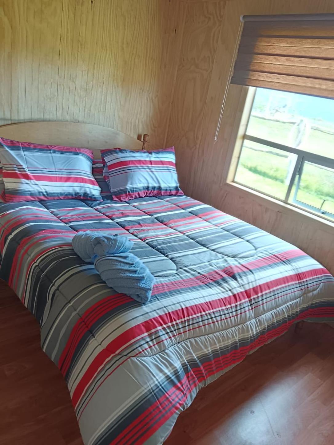 Cabanas Vista Al Paine 토레스 델 파이네 외부 사진